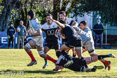 San Patricio derrotó a U. de La Plata y sigue prendido arriba