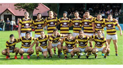 El scrum, la bandera de Belgrano