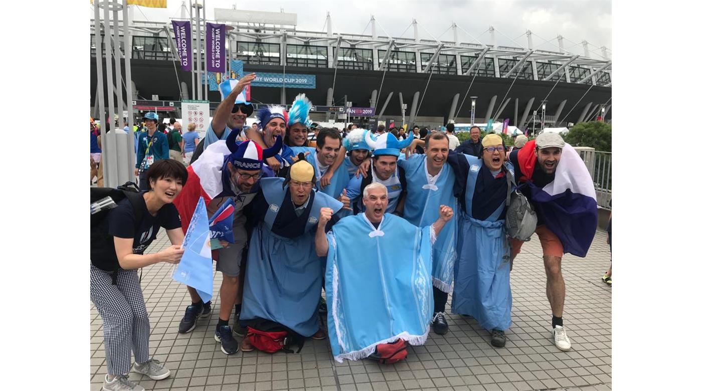 El color en la previa del duelo entre Los Pumas y Francia