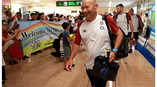 Eddie Jones se sintió beneficiado por la suspensión de su próximo partido