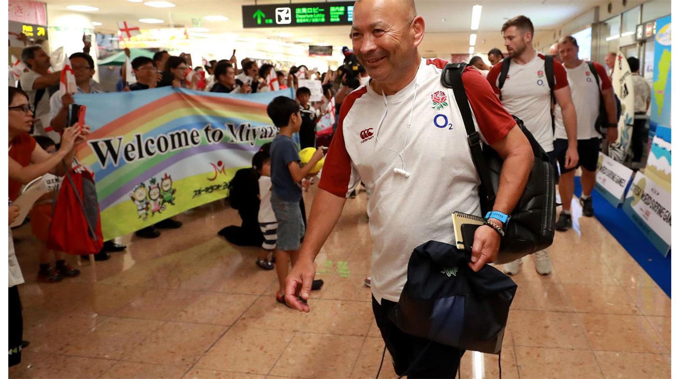 Eddie Jones se sintió beneficiado por la suspensión de su próximo partido