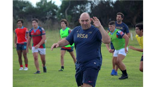 El Staff de Los Pumas entrenó con el M-18