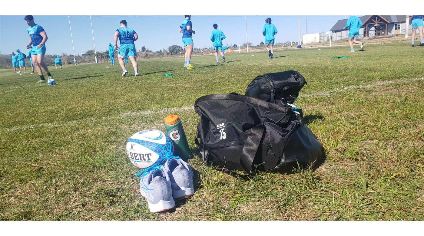 Argentina XV ya entrena en tierras charrúas