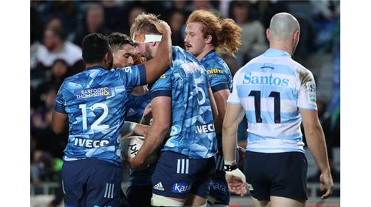 Blues y Hurricanes son los líderes del Super Rugby Trans-Tasman luego de la segunda fecha