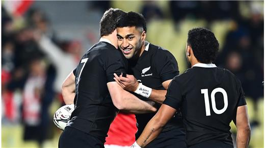 LOS ALL BLACKS Y UNA GOLEADA PARA LA HISTORIA 