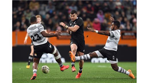 NUEVO TRIUNFO DE LOS ALL BLACKS 