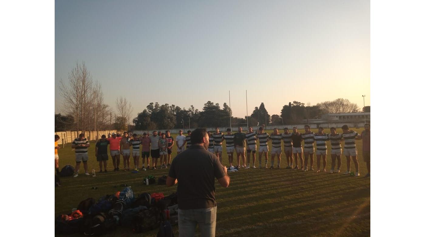 Saint Brendans se quedó con la victoria ante Tigre 