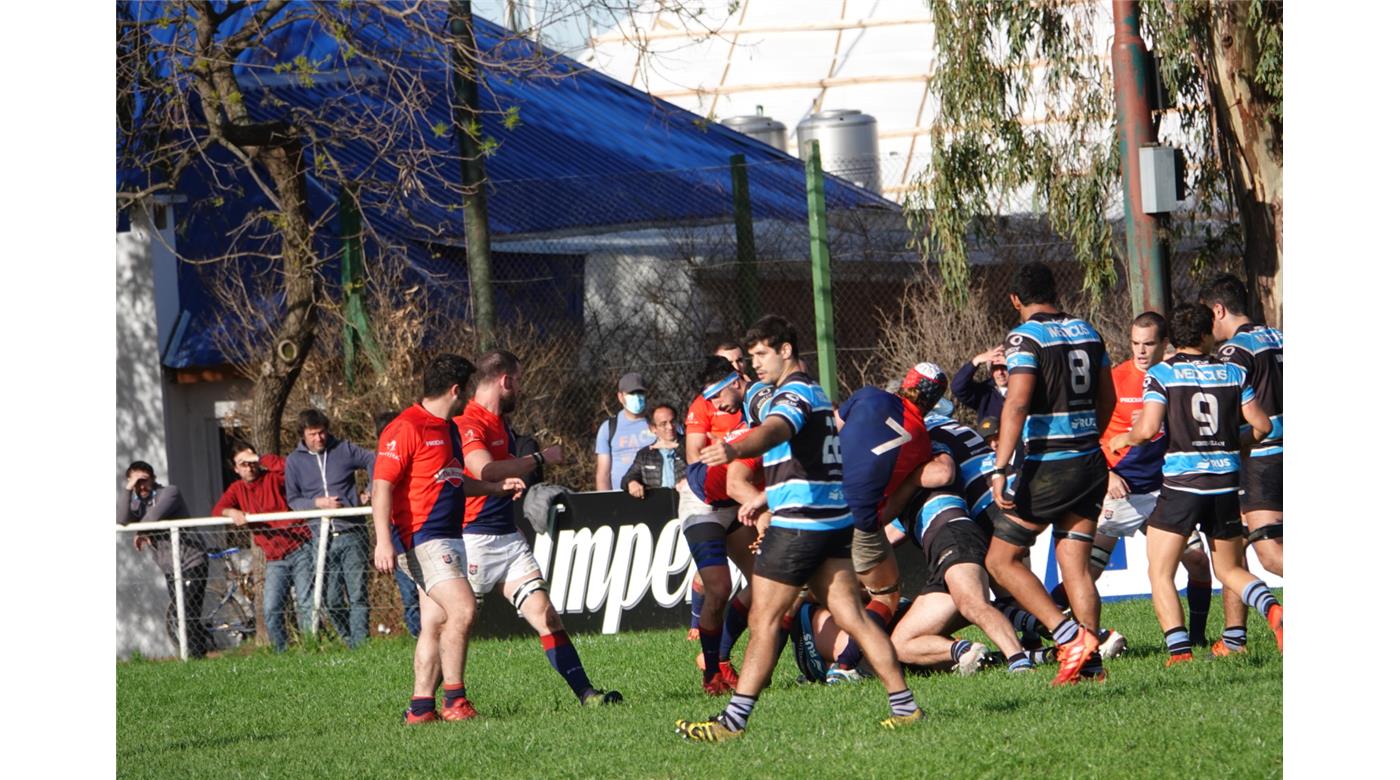 Manuel Belgrano consiguió un gran triunfo ante Liceo Naval  