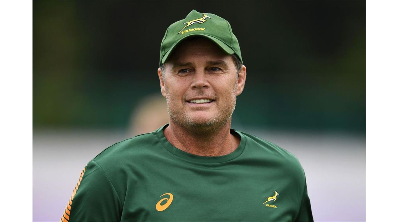 Rassie Erasmus suspendido por dos meses