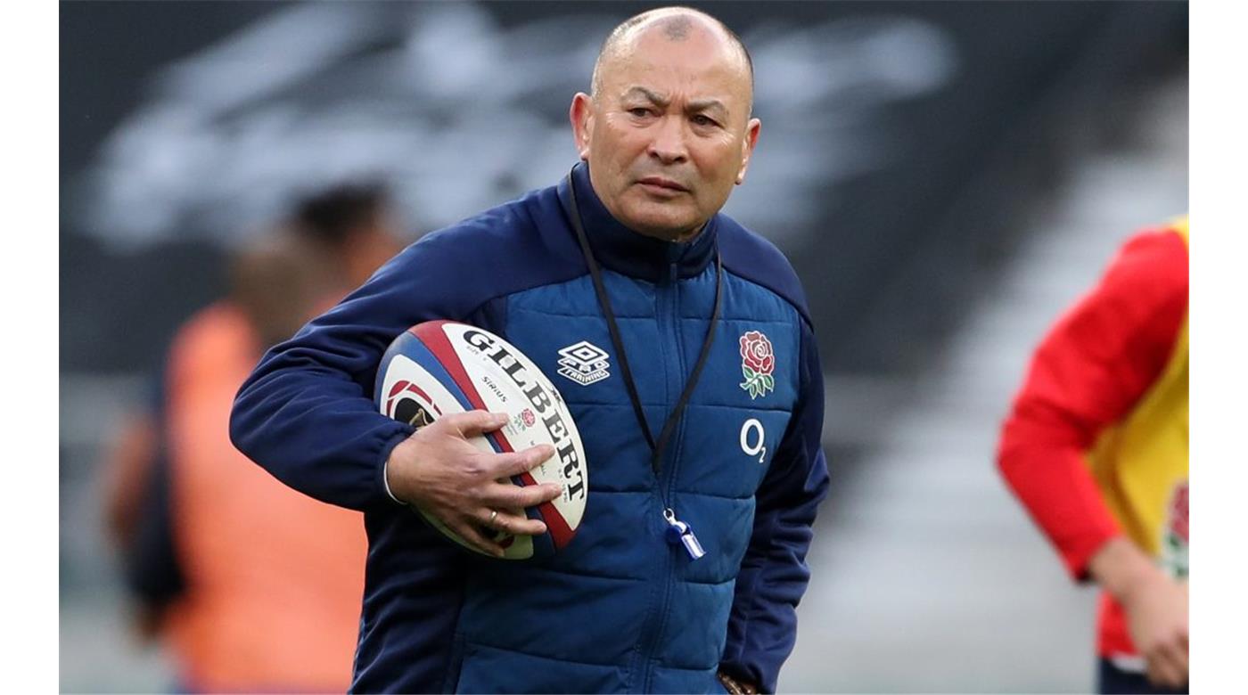 EDDIE JONES HACE CAMBIOS EN INGLATERRA PARA VISITAR A ITALIA