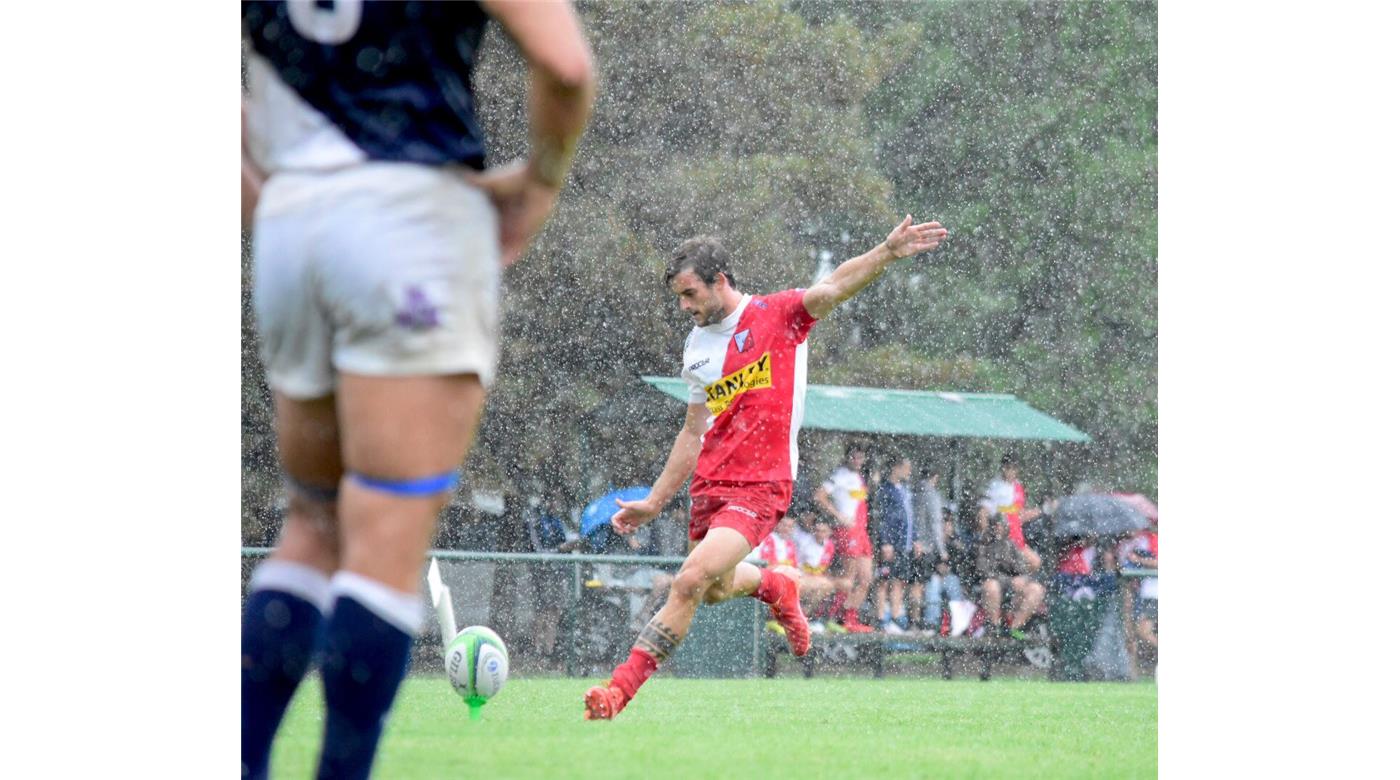 Champagnat derrotó a Mariano Moreno