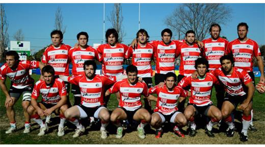 EN CÓRDOBA UNIVERSITARIO GANÓ Y ES EL PUNTERO