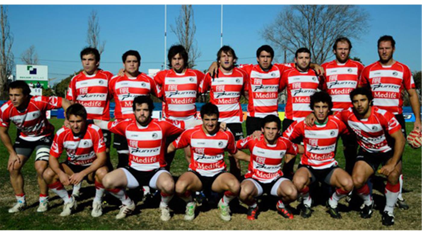 EN CÓRDOBA UNIVERSITARIO GANÓ Y ES EL PUNTERO