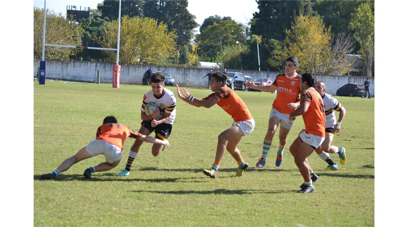 EL TRIUNFO DE CASA DE PADUA ANTE ST. BRENDAN'S EN IMÁGENES