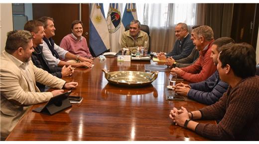 EL INTENDENTE TUCUMANO GERMÁN ALFARO RECIBIÓ A LA FUAR CON VISTAS AL TORNEO BENÉFICO DE GOLF 