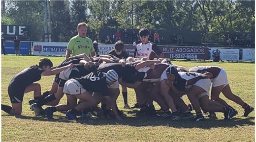 LANÚS VENCIÓ CON LO JUSTO A UNIVERSITARIO Y ES EL ÚNICO PUNTERO EN M15