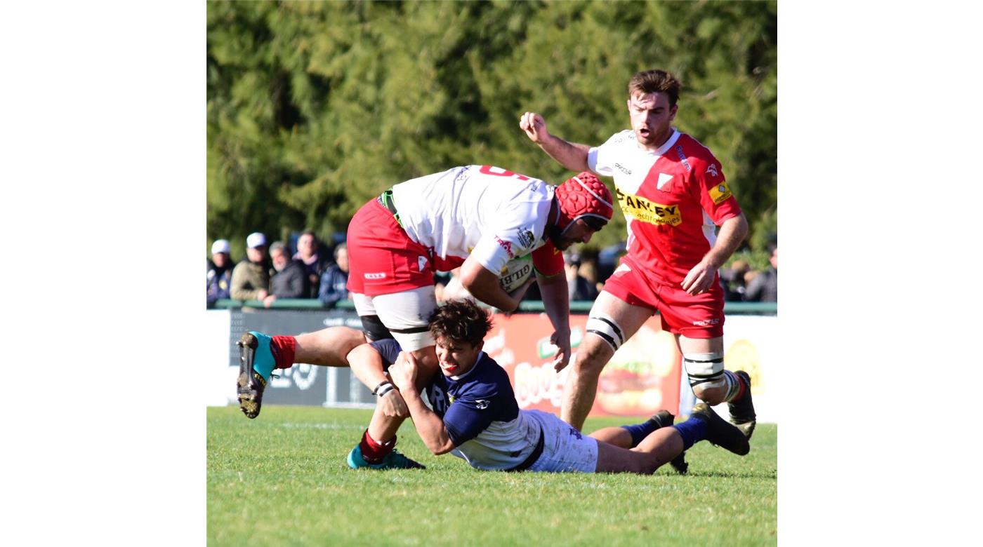 LAS FOTOS DEL PARTIDO ENTRE CHAMPAGNAT Y MARIANO MORENO