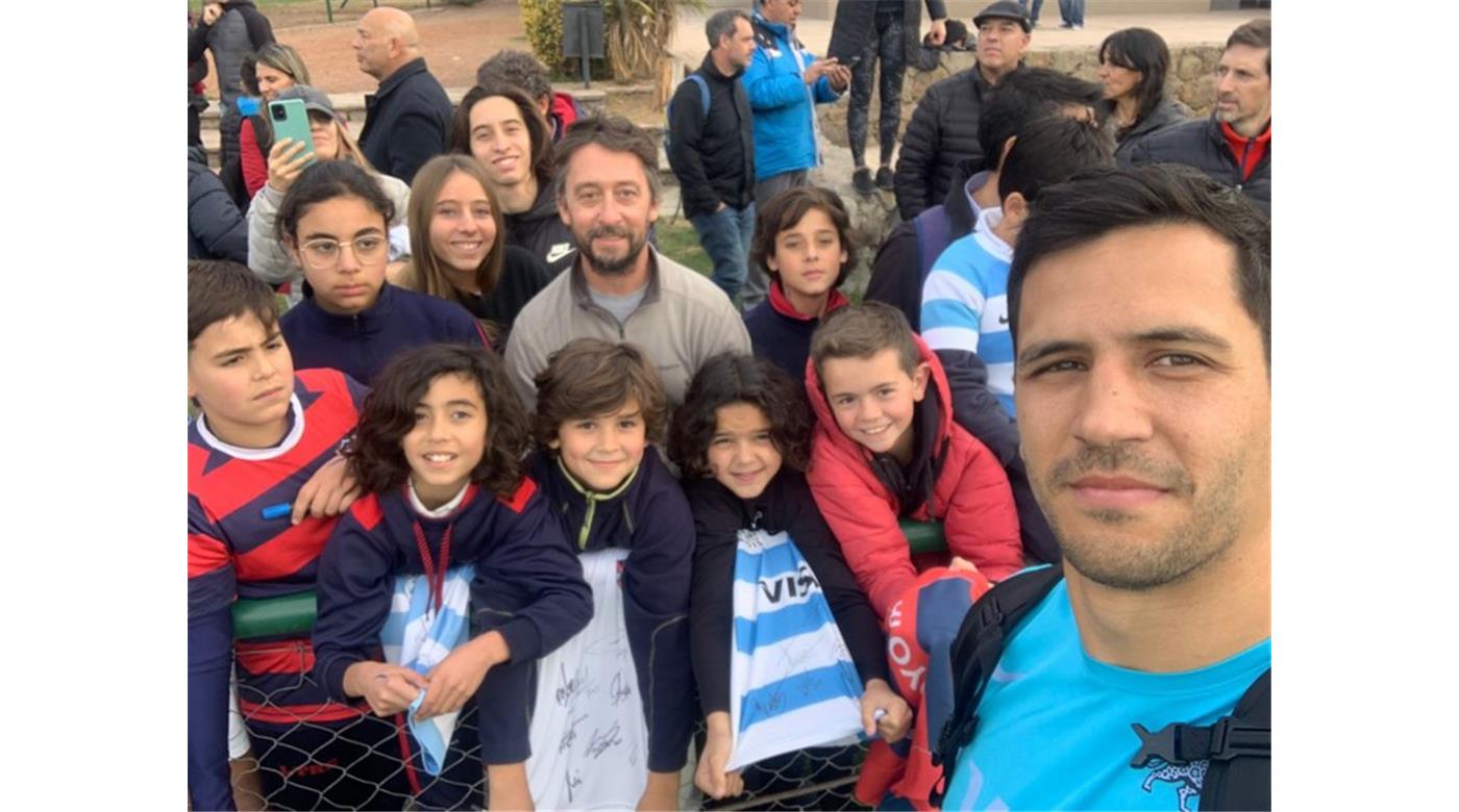 LOS PUMAS, COMO SIEMPRE, CERCA DEL CALOR DE LOS MÁS PEQUEÑOS