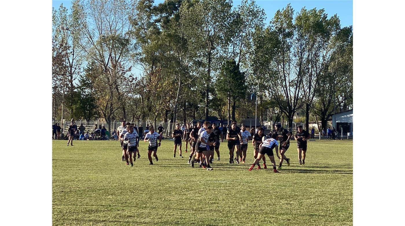 FLORESTA COMO LOCAL, EN UN GRAN PARTIDO, SE QUEDÓ CON LA VICTORIA ANTE MUNI DE BERAZATEGUI 