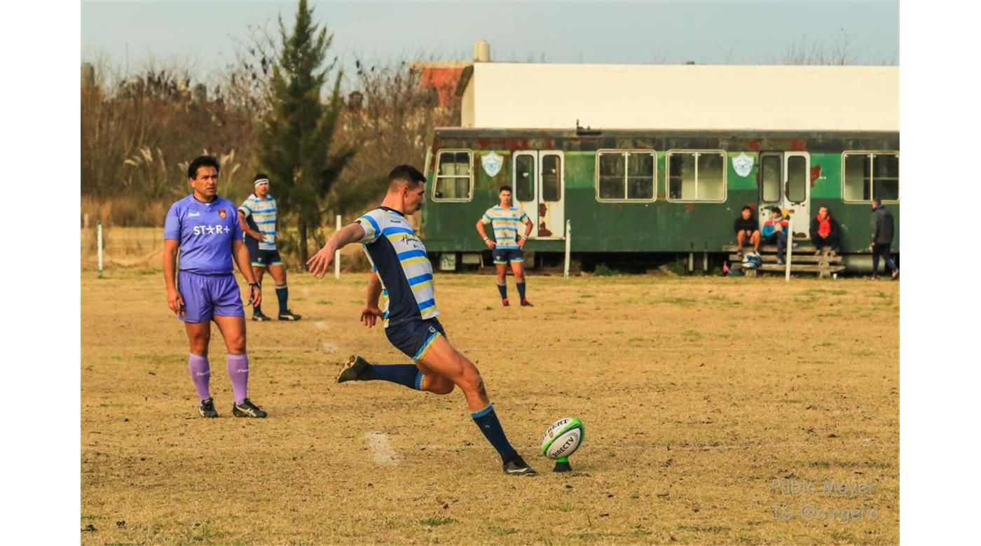 DEL SUR SE QUEDÓ CON LA VICTORIA ANTE VARELA Y SE MANTIENE EN LA MITAD DE LA TABLA