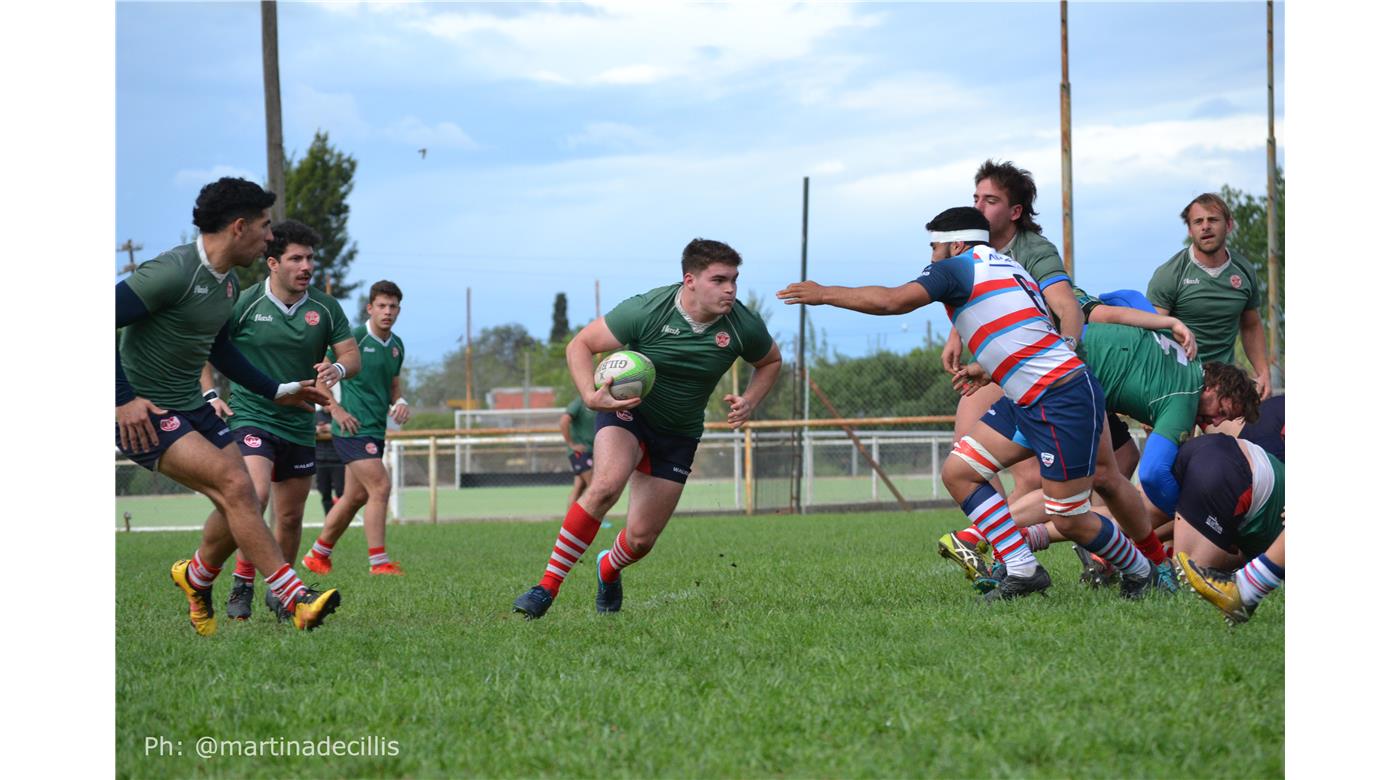 SOBRE EL FINAL, ATLÉTICO CHASCOMÚS SE QUEDÓ CON EL DUELO ANTE ALBATROS