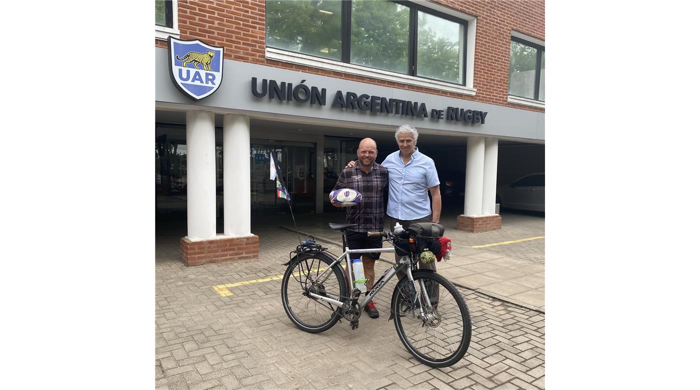 EL REY DE LA BICICLETA SIGUE SU CAMINO RUMBO AL MUNDIAL DE FRANCIA