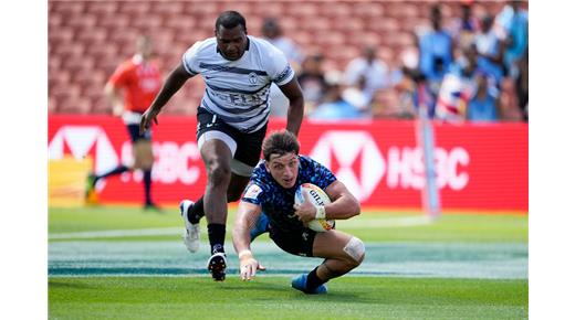LOS PUMAS SEVENS VENCIERON A FIJI Y VAN POR LAS SEMIFINALES DEL ORO 