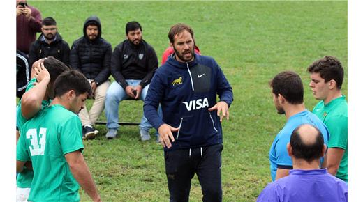 ÁLVARO GALINDO: "LA GIRA SERVIRÁ PARA AFIANZAR CONCEPTOS Y GANARSE UN LUGAR EN EL EQUIPO"