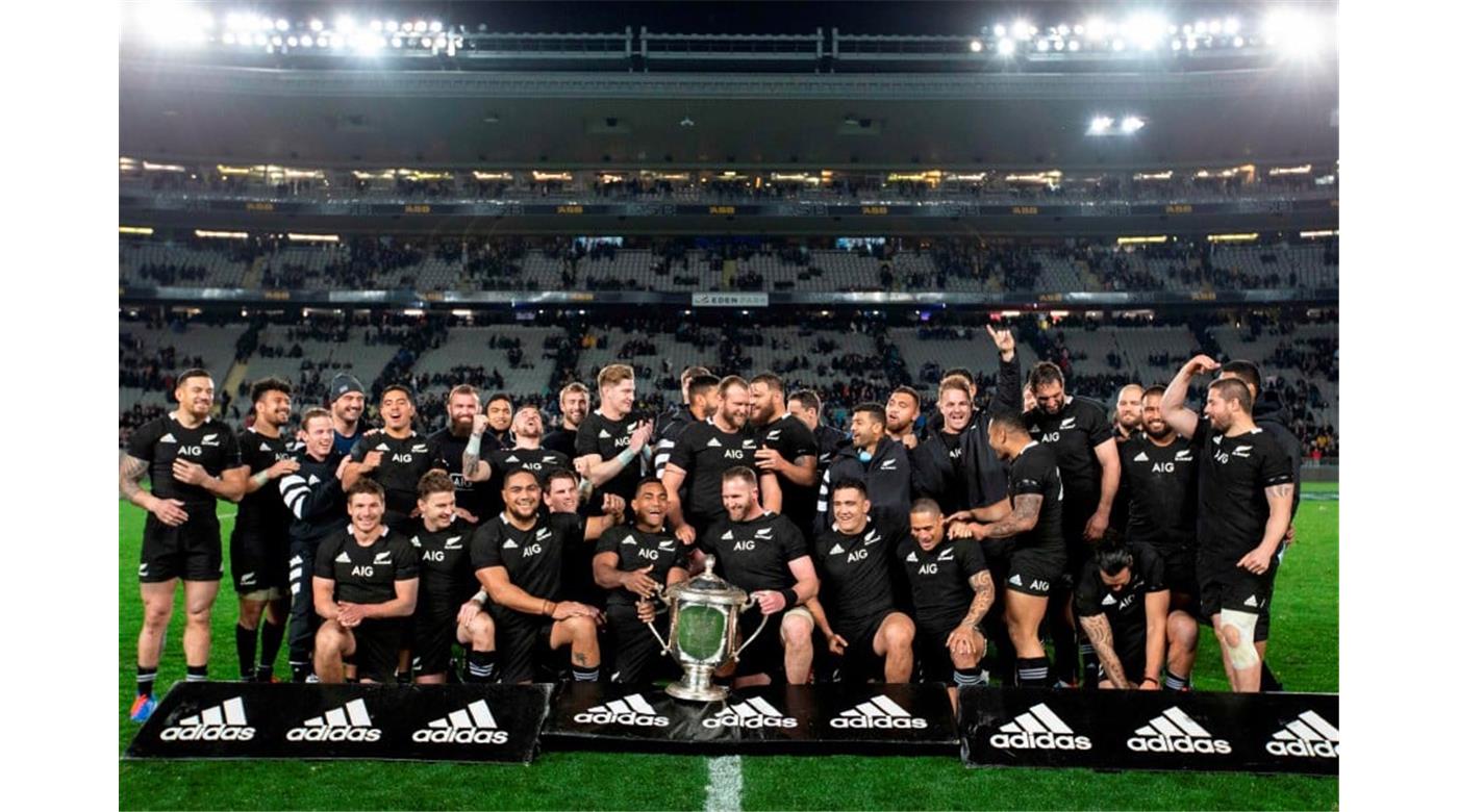 LOS ALL BLACKS ANUNCIARON SU PLANTEL PARA EL MUNDIAL