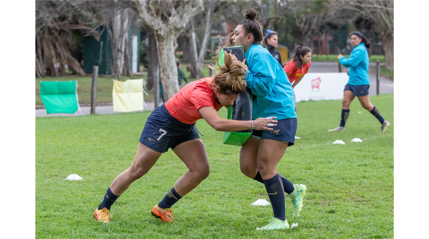 LAS YAGUARETÉS ENTRENARON EN EL CLUB CIUDAD 