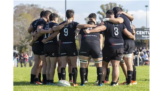 UNIVERSITARIO DE LA PLATA VOLVIÓ AL TRIUNFO ANTE LICEO NAVAL 