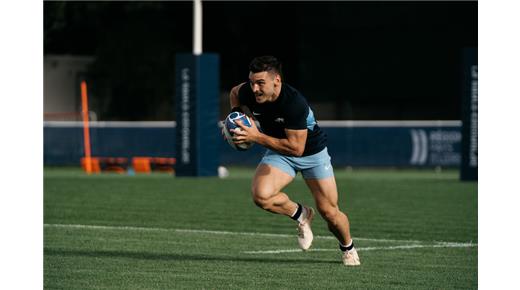 MATEO CARRERAS: "LOS JUGADORES MÁS GRANDES NOS DICEN QUE DISFRUTEMOS"