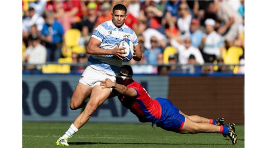 MARTÍN BOGADO: "  “Uno siempre quiere competir, pero al final lo que queremos es que ganen Los Pumas"