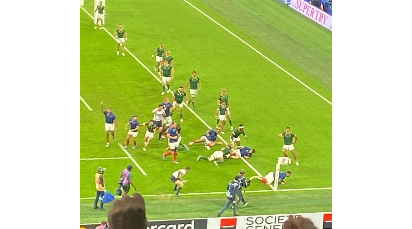 En un partido espectacular, Sudáfrica eliminó a Francia de su propio mundial 