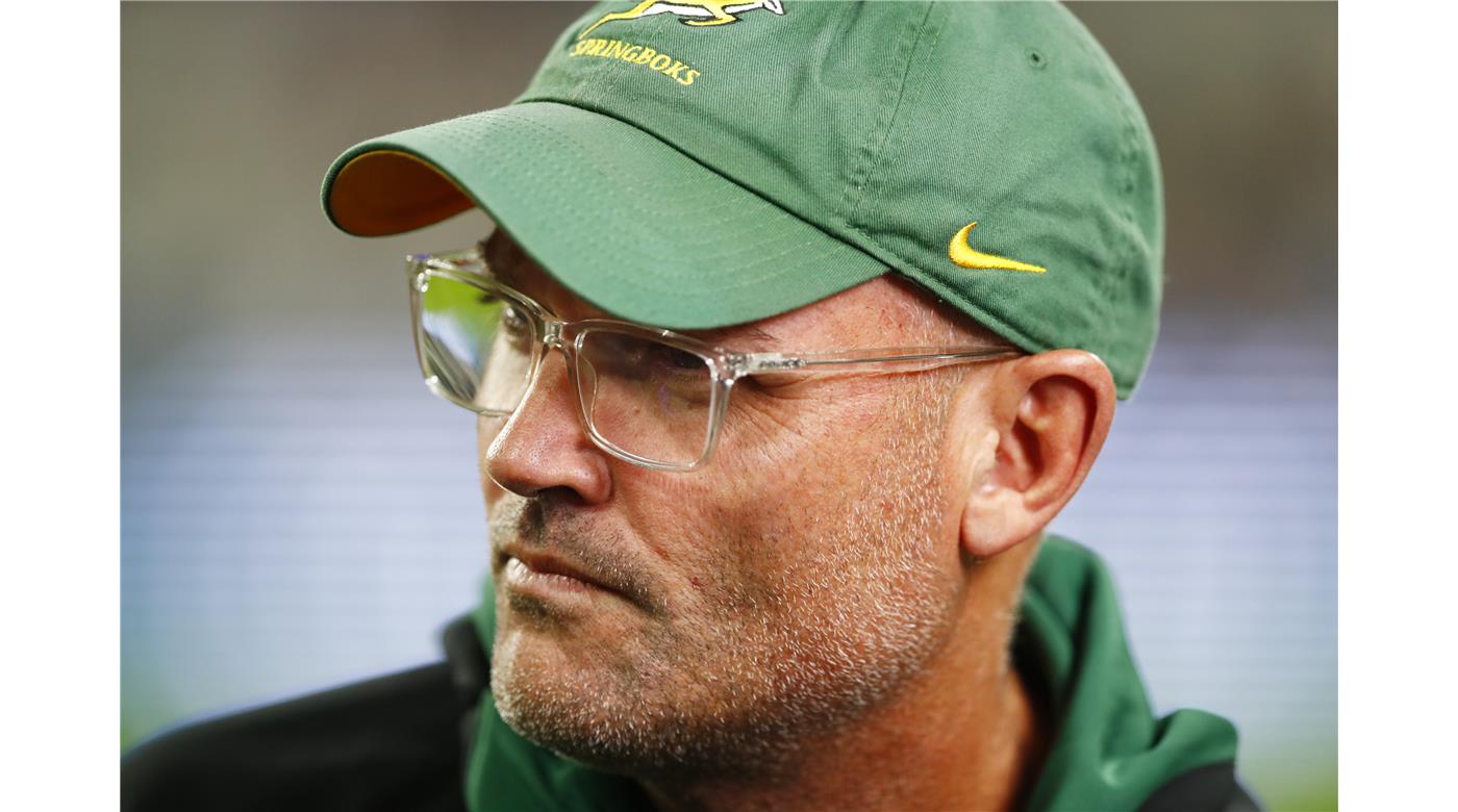 SUDÁFRICA CON EL MISMO EQUIPO QUE LE GANÓ A FRANCIA PARA ENFRENTAR A INGLATERRA