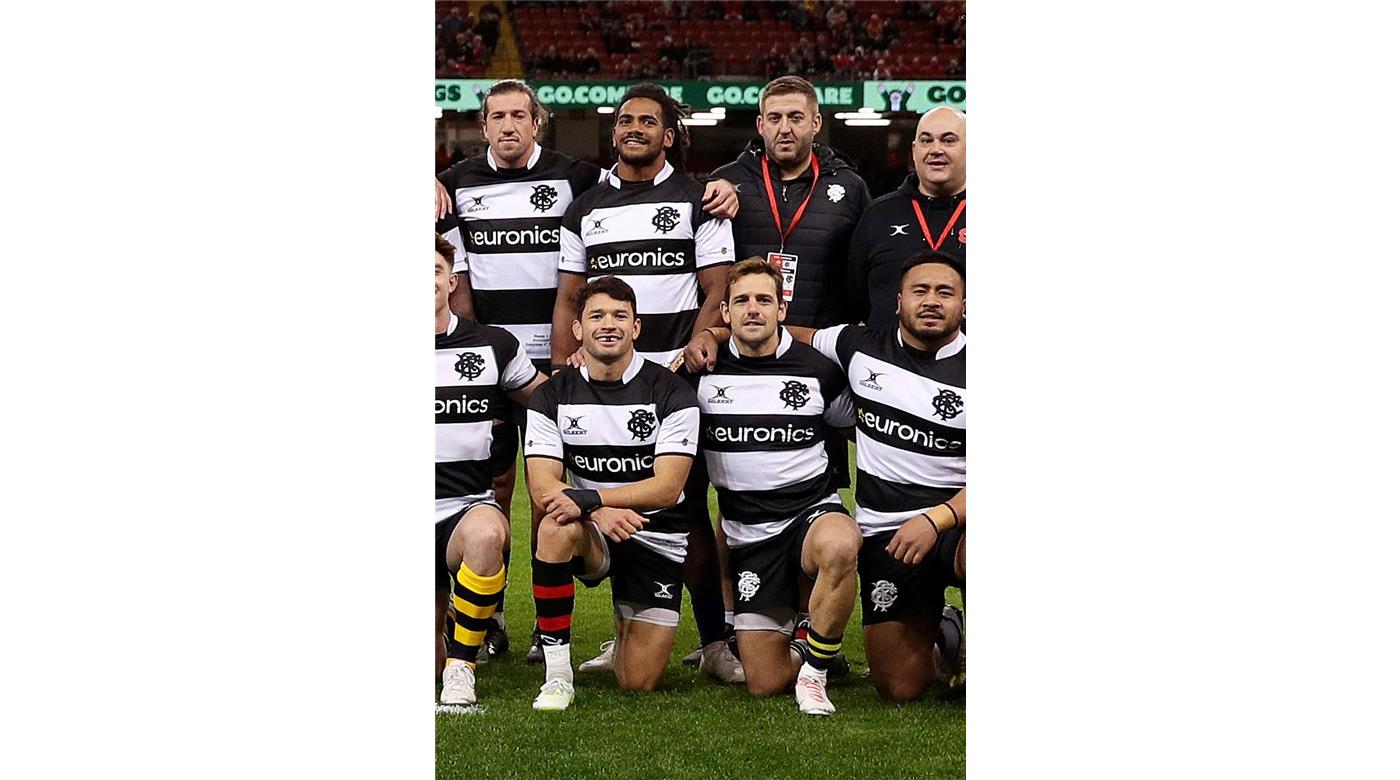 NICOLÁS SÁNCHEZ Y LAUTARO BAZÁN VÉLEZ PRESENTES EN LA DERROTA DE LOS BARBARIANS