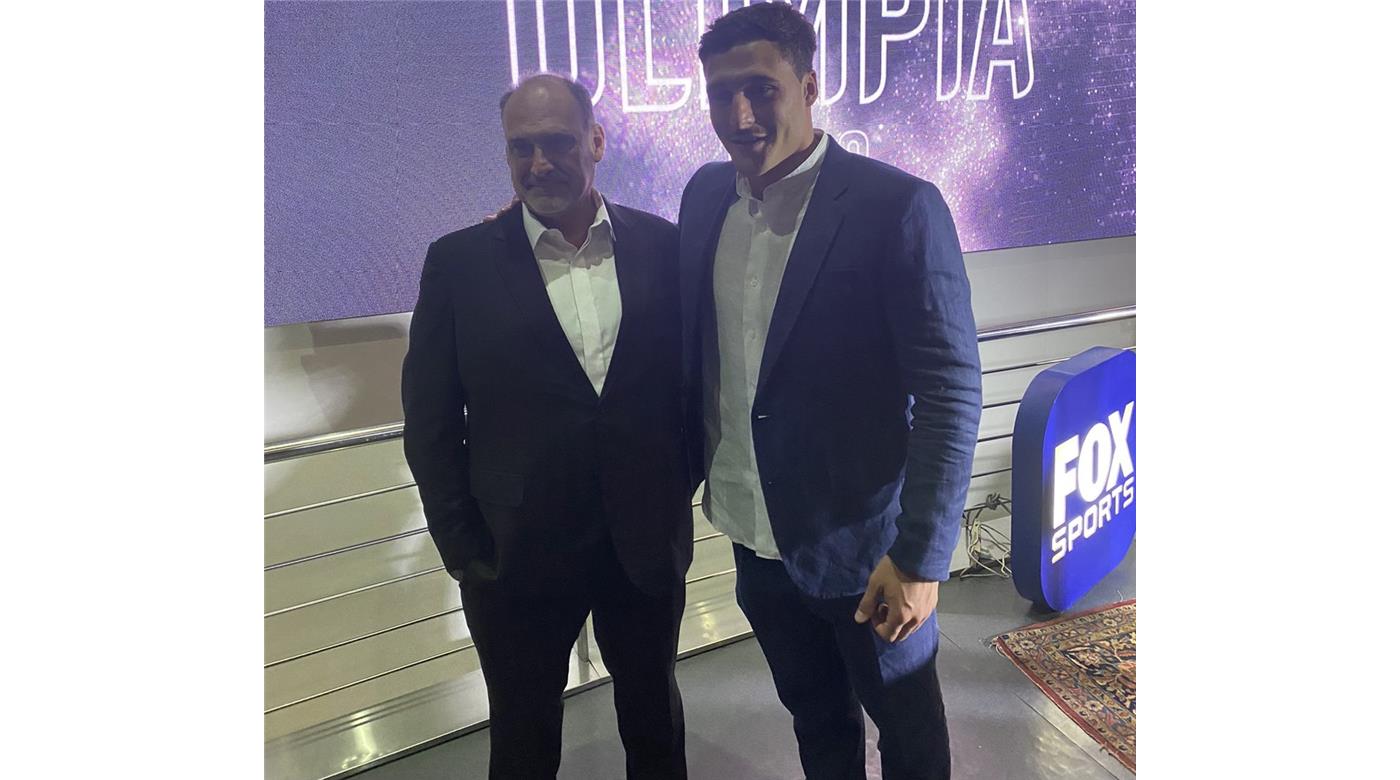 RODRIGO ISGRÓ FUE DESIGNADO EL OLIMPIA DE PLATA