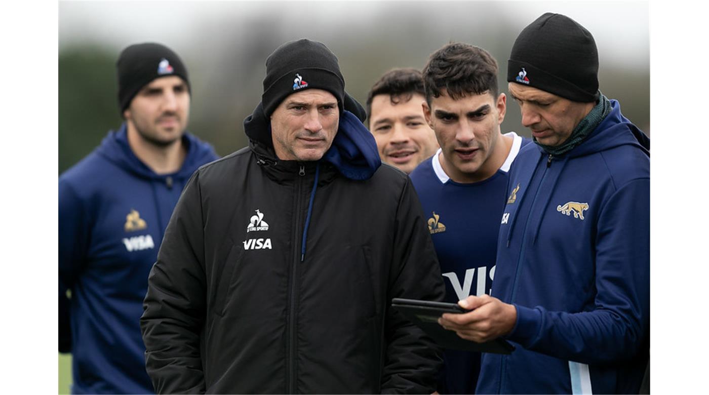 LUEGO DE 130 DÍAS LOS PUMAS SE VOLVIERON A ENTRENAR JUNTOS 