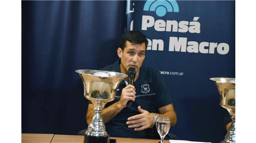 JAVIER PELEGRINA: "ESTAMOS MUY CONTENTOS Y EXPECTANTES POR EL INICIO DEL TORNEO REGIONAL"