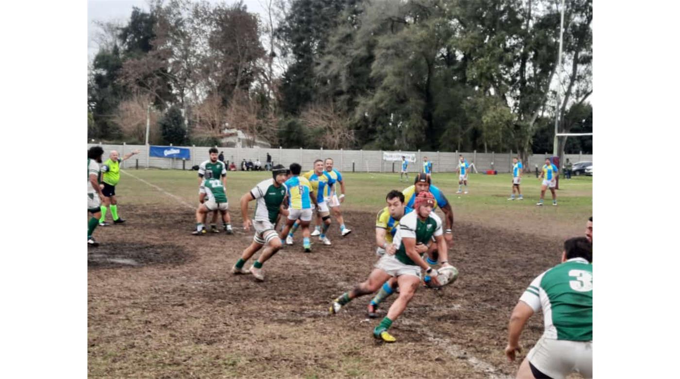 LOS PINOS SE SUMA A LA PELEA POR EL PODIO