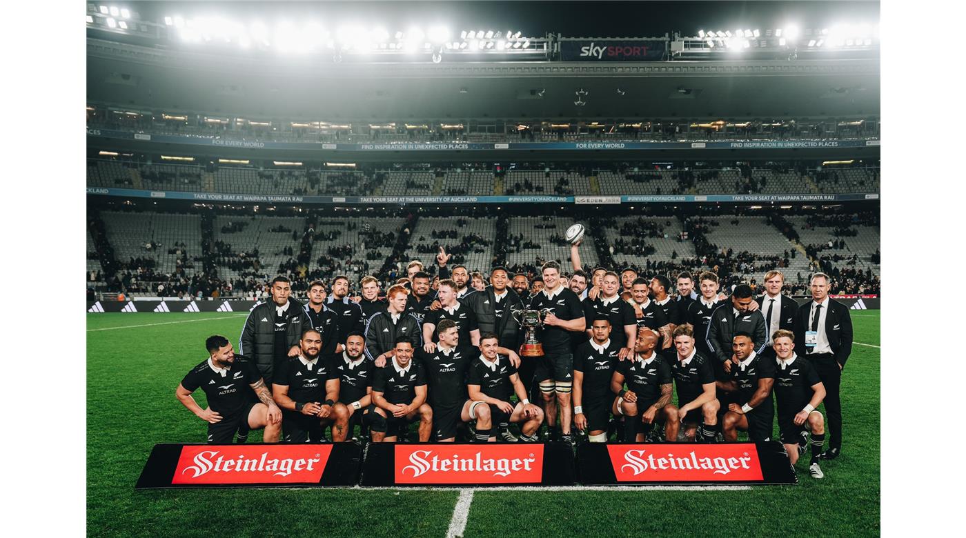 NUEVA ZELANDA DERROTÓ A INGLATERRA 