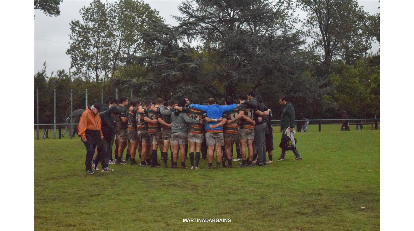 LOMAS ATHLETIC SORPRENDIÓ A DEPORTIVA FRANCESA Y SE LLEVÓ LA VICTORIA 