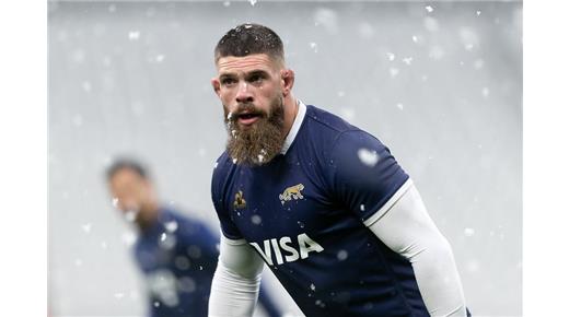 EL CAPTAIN´S RUN DE LOS PUMAS BAJO LA NIEVE DEL STADE DE FRANCIA 