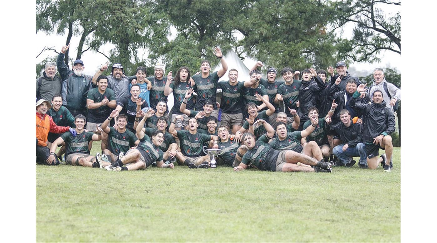 EN LA ZONA ASCENSO DEL JUVENIL M 17 ALTO VALLE FUE EL CAMPEÓN Y ASCENDIÓ. EN EL SELECT 12 OESTE CONSIGUIÓ EL TÍTULO 