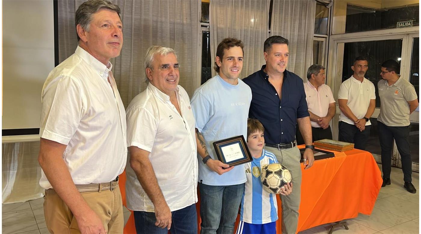 LA UNIÓN DE RUGBY DE TUCUMÁN REALIZÓ LA ENTREGA DE PREMIOS A SUS DESTACADOS DEL AÑO