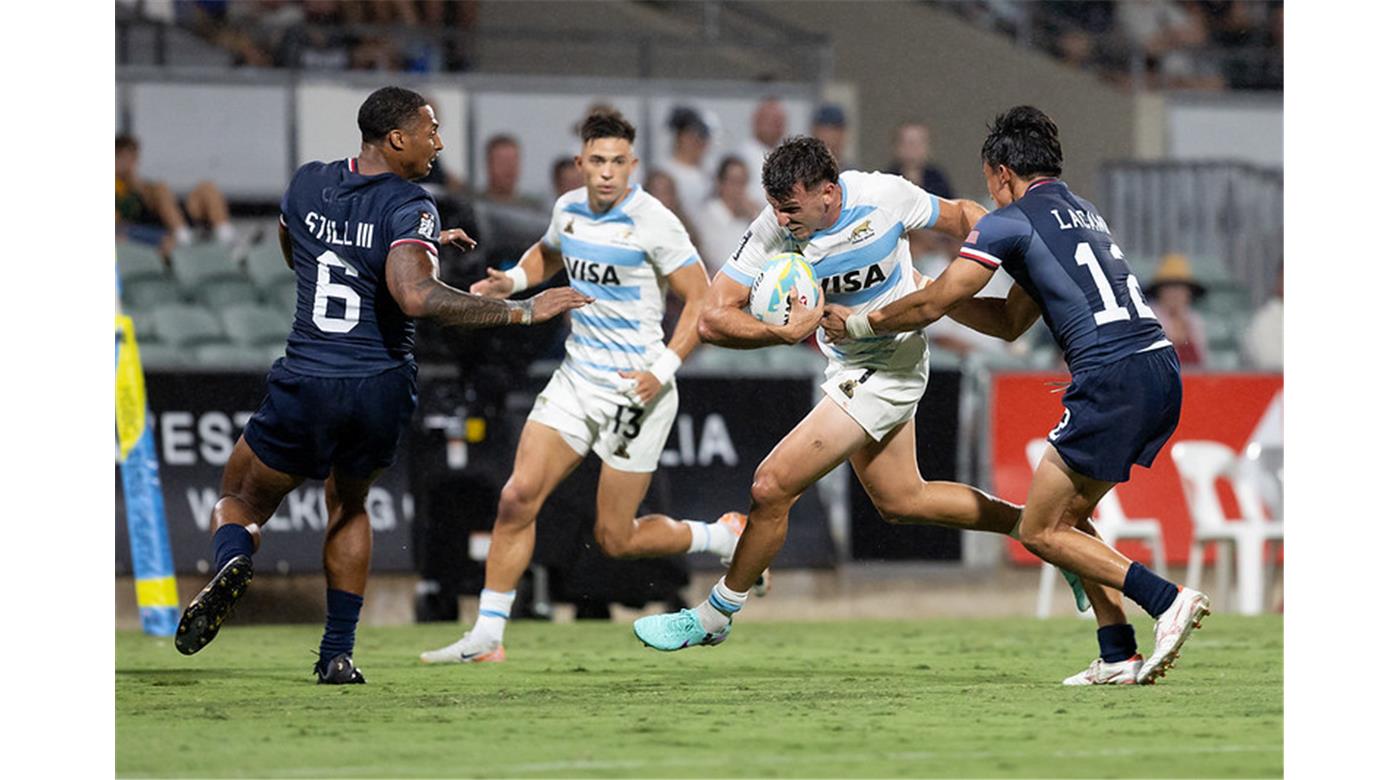 LOS PUMAS 7S SE JUEGAN EL PASE POR EL ORO ANTE SUDÁFRICA, EN LA MADRUGADA DE PERTH 
