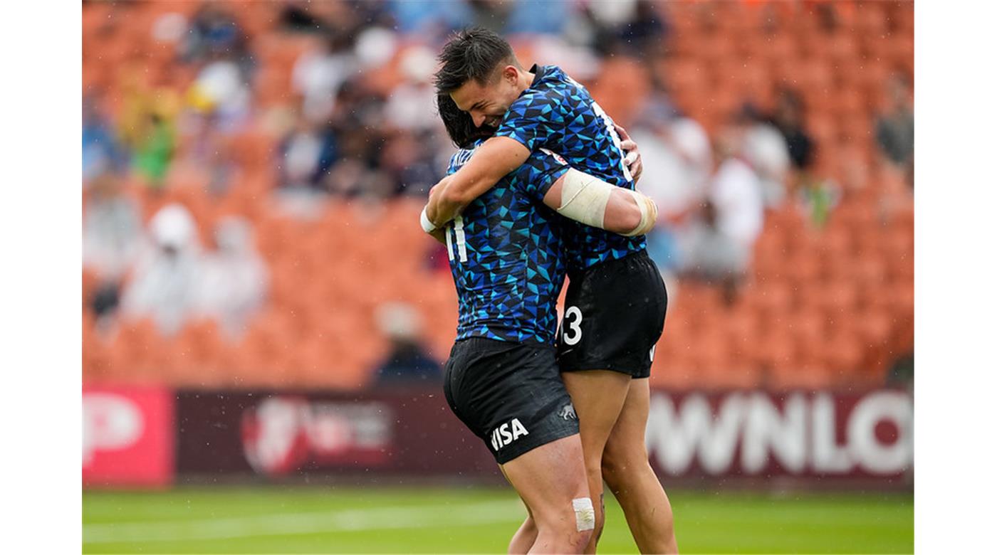 MONETA y GONZÁLEZ FELICES POR LA OBTENCIÓN DE UNA NUEVA MEDALLA DE ORO Y EL RENDIMIENTO EN LOS PARTIDOS FINALES