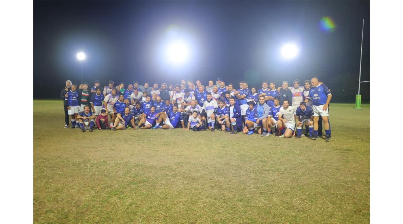 PUMPAS  Y GIMNASIA XV: UNA NOCHE DE RUGBY, AMISTAD Y EMOCIONES COMPARTIDAS 
