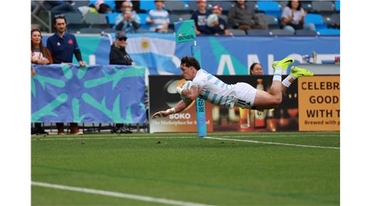 LOS PUMAS 7s DERROTARON A FRANCIA Y DEFINIRÁN EL PRIMER LUGAR DEL GRUPO ANTE SUDÁFRICA