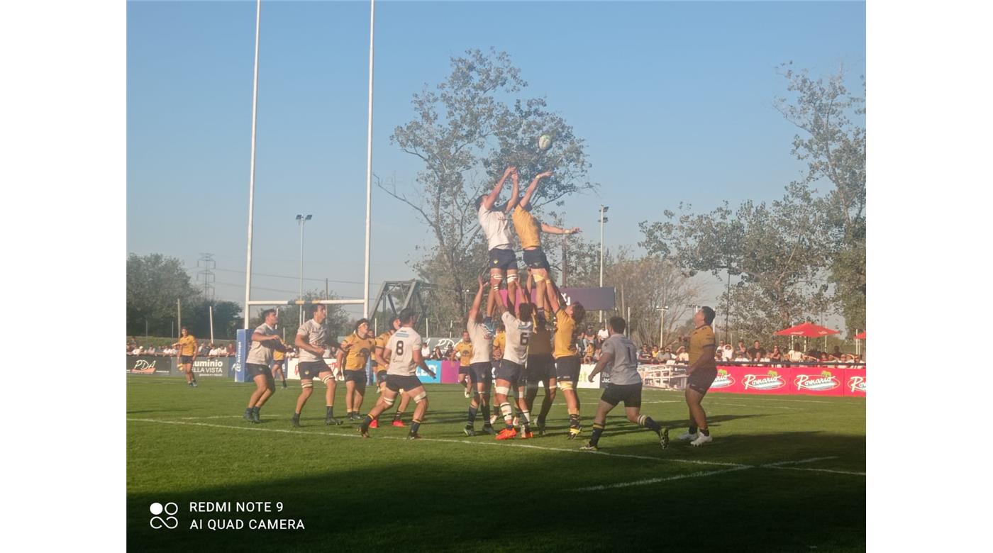 REGATAS SIGUE CON SU BUEN ANDAR Y CON EL TRIUNFO ANTE LA PLATA SE SUBIÓ AL LOTE DE LOS ESCOLTAS